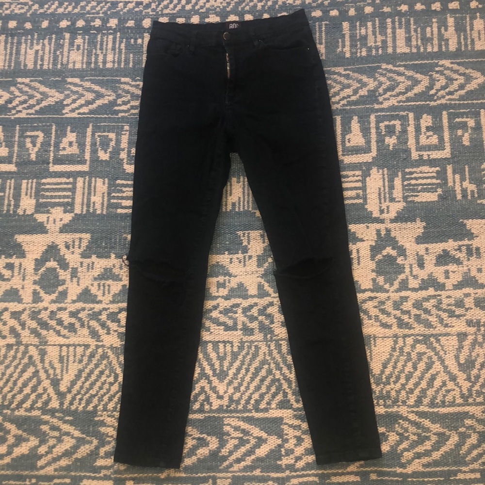 Urban outfitters twig high rise distressed jeans
